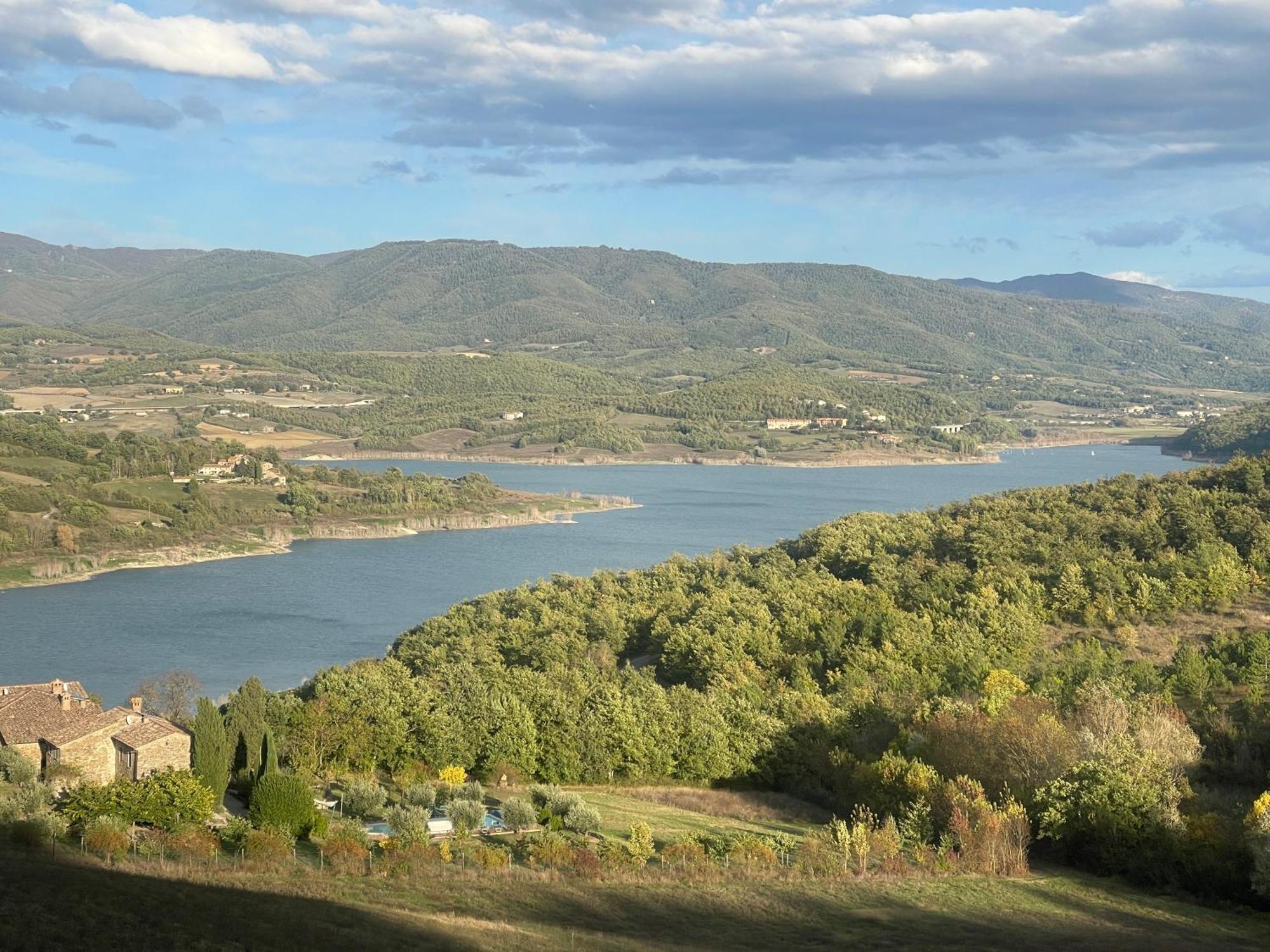 Bio Agriturismo Il Vigno Caprese Michelangelo Zewnętrze zdjęcie